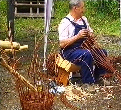 Datei:Doerflichermarkt 19970803 img00000021.jpg