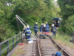 Übung des THW bei der Ostertalbahn im Mai 2015