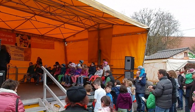 Datei:Osterbrücker Ostermarkt 2017 (12).jpg