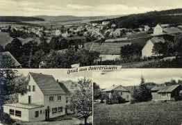 Postkarte Osterbrücken vom 27.07.1962, Blickrichtung NWMotiv unten links: Ausflugsgaststätte Gemischtwaren Karoline Pfaff. Motiv unten rechts: Jagdhütte oberhalb Kreuzhof, erbaut 1934. (Während des zweiten Weltkrieges bewohnt von einer Frau mit 2 kleinen Kindern. Später erworben von Dr. phil. Mathias aus Wiebelskirchen, sowie 1993 erworben von Ehepaar Benoist aus Wiebelskirchen. In dieser Zeit erfolgten viele Umbauten und die Gartengestaltung)